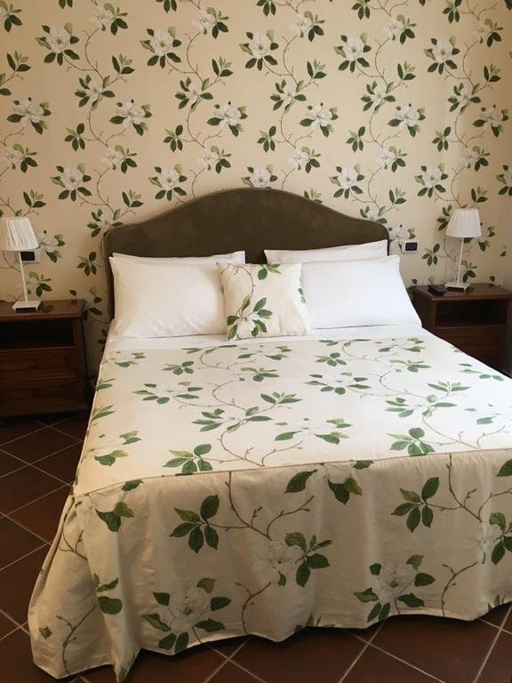 Il Casale Di Riardo Luxury B&B Εξωτερικό φωτογραφία