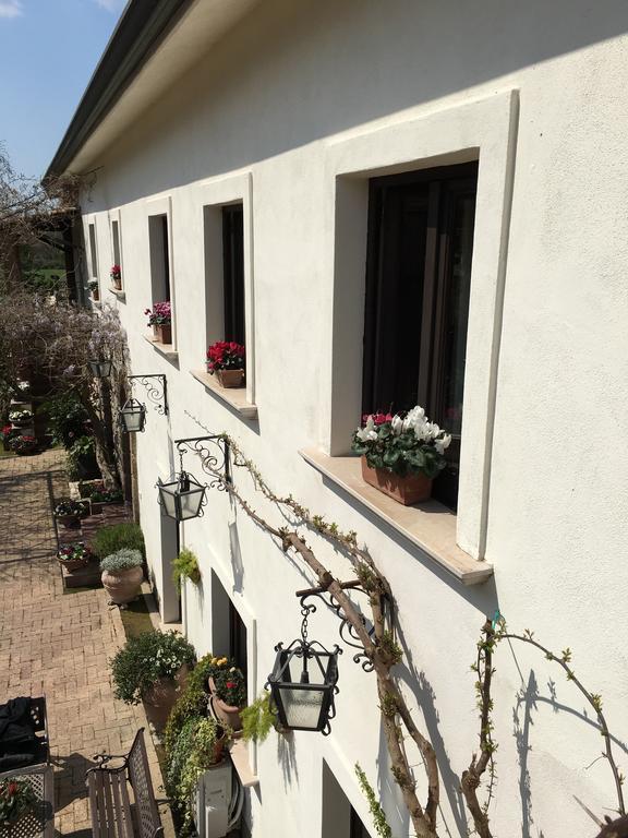 Il Casale Di Riardo Luxury B&B Εξωτερικό φωτογραφία