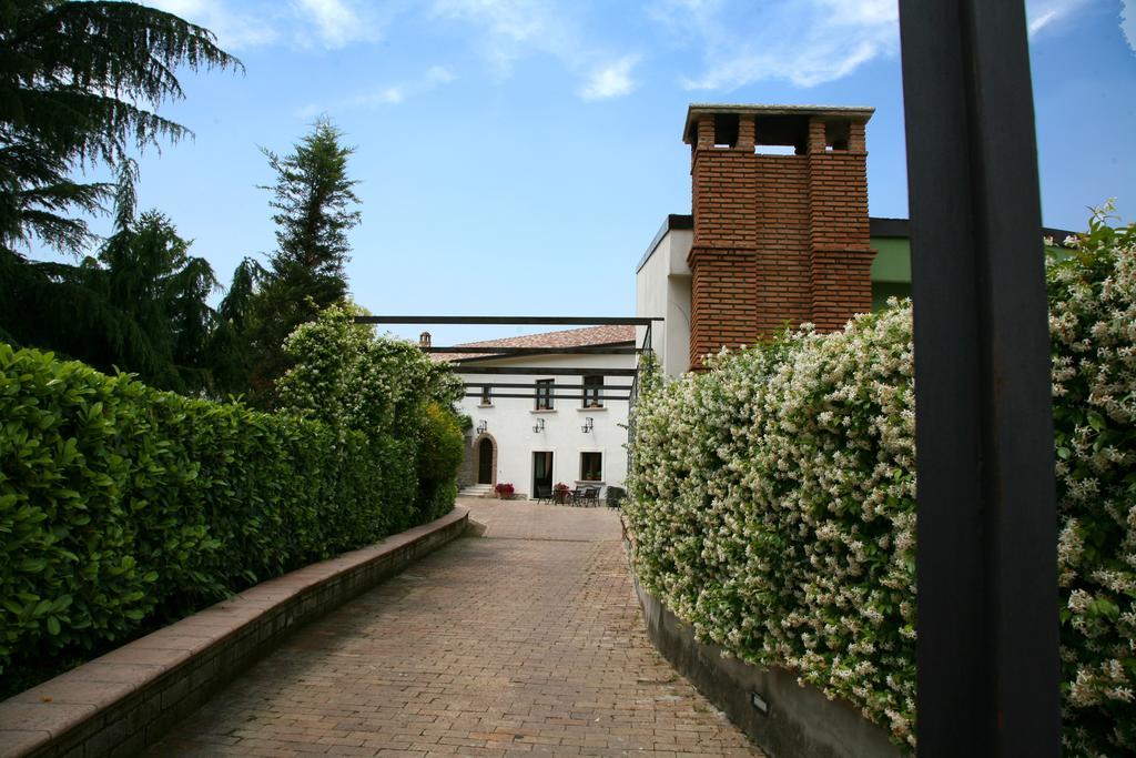 Il Casale Di Riardo Luxury B&B Εξωτερικό φωτογραφία